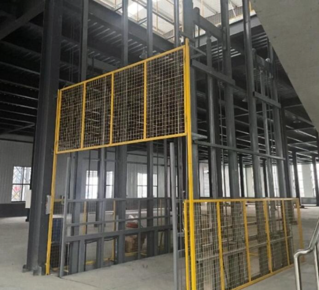 金银川路街道请详细介绍一下货梯安装在室外的维护方法